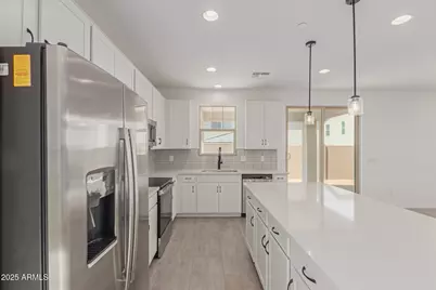 11631 W Green Drive, Youngtown, AZ 85363 - Photo 3