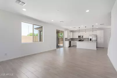 11635 W Beck Avenue, Youngtown, AZ 85363 - Photo 9