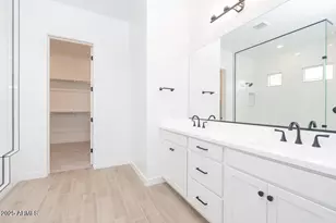 244 E La Estela Ln, San Tan Valley, AZ 85140 - Photo 11