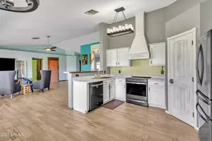 8049 E Des Moines St, Mesa, AZ 85207 - Photo 15