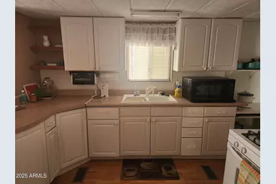 1855 W Wickenburg Way #53, Wickenburg, AZ 85390 - Photo 11