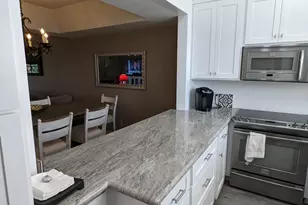 6244 N 30th Pl, Phoenix, AZ 85016 - Photo 3