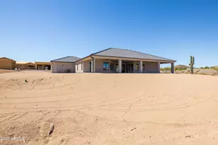 544 E Amber Sun Dr, Phoenix, AZ 85085 - Photo 45