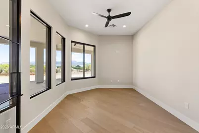 544 E Amber Sun Drive, Phoenix, AZ 85085 - Photo 29