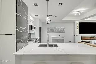 7151 E Rancho Vista Dr, Scottsdale, AZ 85251 - Photo 3