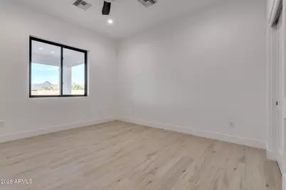 1602 E Cloud Road, Phoenix, AZ 85086 - Photo 33