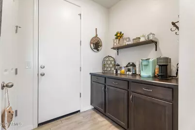 6830 N 88th Drive, Glendale, AZ 85305 - Photo 9