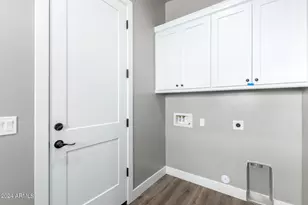 31114 W 213th Ln, Wittmann, AZ 85361 - Photo 7