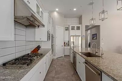 7214 E Calle Primera Vista, Scottsdale, AZ 85266 - Photo 11