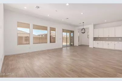 20273 W Monterey Way, Buckeye, AZ 85396 - Photo 9