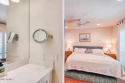 5221 N 24th Street #102, Phoenix, AZ 85016 - Photo 11