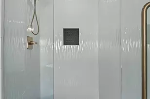 2818 E Malapai Dr, Phoenix, AZ 85028 - Photo 21