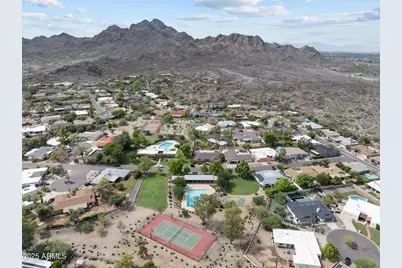 2818 E Malapai Drive, Phoenix, AZ 85028 - Photo 31