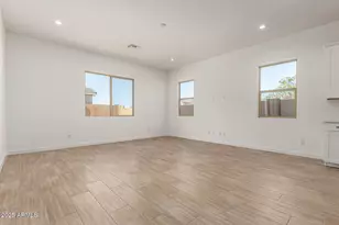 15870 W Bronco Trl, Surprise, AZ 85387 - Photo 11