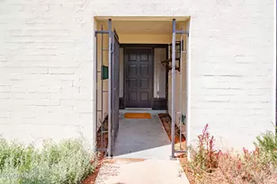 1327 W Glendale Ave, Phoenix, AZ 85021 - Photo 31