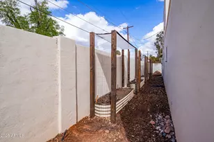 1327 W Glendale Ave, Phoenix, AZ 85021 - Photo 33