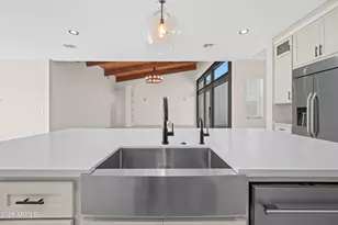 4409 N 32nd St, Phoenix, AZ 85018 - Photo 9