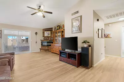 704 W Hess Avenue, Coolidge, AZ 85128 - Photo 5