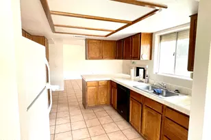 4330 E Beck Ln, Phoenix, AZ 85032 - Photo 3