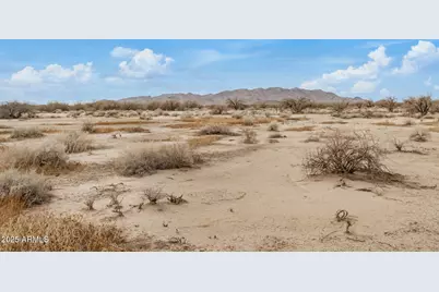 3230 N Corona Drive #25, Eloy, AZ 85131 - Photo 5