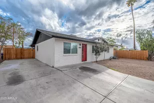 10947 W Mohave St, Avondale, AZ 85323 - Photo 3