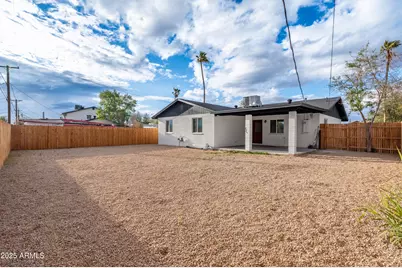 10947 W Mohave Street, Avondale, AZ 85323 - Photo 5