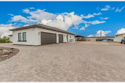 2817 S 195th Lane, Buckeye, AZ 85326 - Photo 7