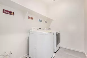 11022 W Levi Dr, Tolleson, AZ 85353 - Photo 29