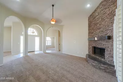 2077 N Lake Shore Drive, Casa Grande, AZ 85122 - Photo 9