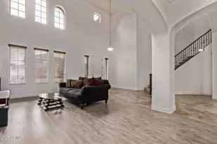 12910 W Tuckey Ln, Glendale, AZ 85307 - Photo 7