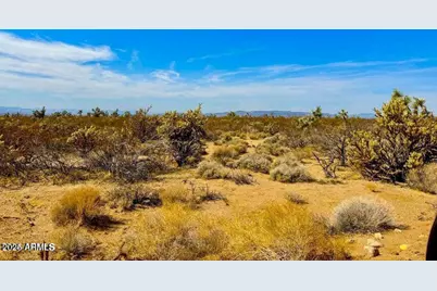Tbd Apex  1.07 Acres Road #-, Yucca, AZ 86438 - Photo 7