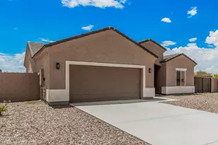 10005 W Mission Dr, Arizona City, AZ 85123 - Photo 3