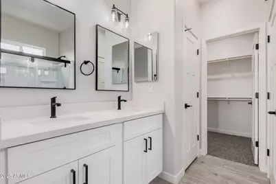 10005 W Mission Drive, Arizona City, AZ 85123 - Photo 17