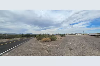 13830 S 319th Avenue #*, Arlington, AZ 85322 - Photo 3