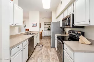 14950 W Mountain View Blvd, Surprise, AZ 85374 - Photo 13