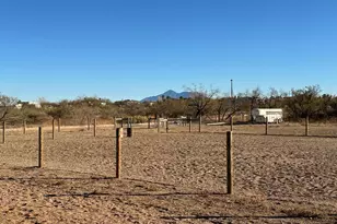 5706 S Kino Rd, Hereford, AZ 85615 - Photo 13