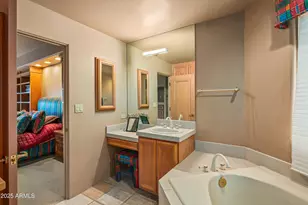 10325 E Celestial Dr, Scottsdale, AZ 85262 - Photo 37