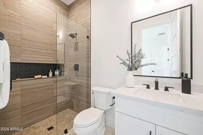 1940 E Creek Canyon Road, Phoenix, AZ 85086 - Photo 23