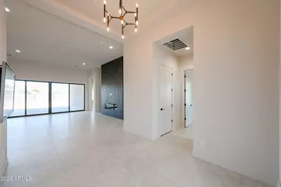 1940 E Creek Canyon Road, Phoenix, AZ 85086 - Photo 29