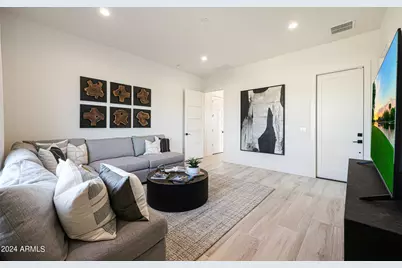 1940 E Creek Canyon Road, Phoenix, AZ 85086 - Photo 19