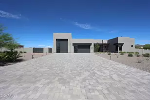 1940 E Creek Canyon Rd, Phoenix, AZ 85086 - Photo 1