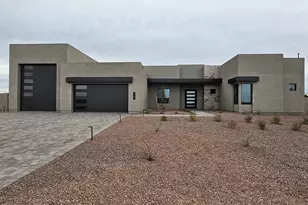 1940 E Creek Canyon Rd, Phoenix, AZ 85086 - Photo 1