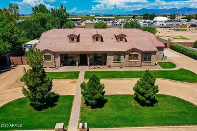 3240 E Horse Mesa Trail, San Tan Valley, AZ 85140 - Photo 1