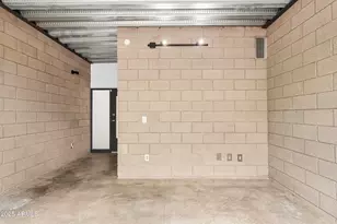 525 E Willetta St, Phoenix, AZ 85004 - Photo 9