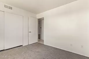 7494 E Earll Dr, Scottsdale, AZ 85251 - Photo 21