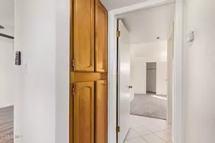 7494 E Earll Dr, Scottsdale, AZ 85251 - Photo 17