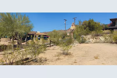 11613 N 16th Place #16, Phoenix, AZ 85020 - Photo 5