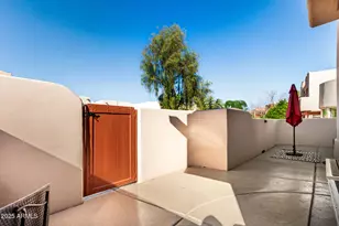 333 N Pennington Dr, Chandler, AZ 85224 - Photo 37