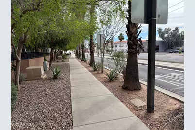 706 E Washington Street #204, Phoenix, AZ 85034 - Photo 29