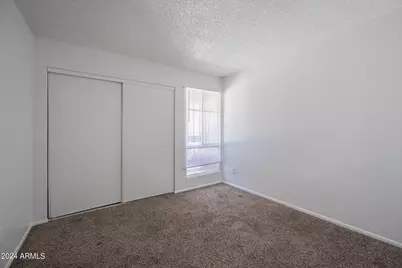 2646 N 43rd Avenue #B, Phoenix, AZ 85009 - Photo 9